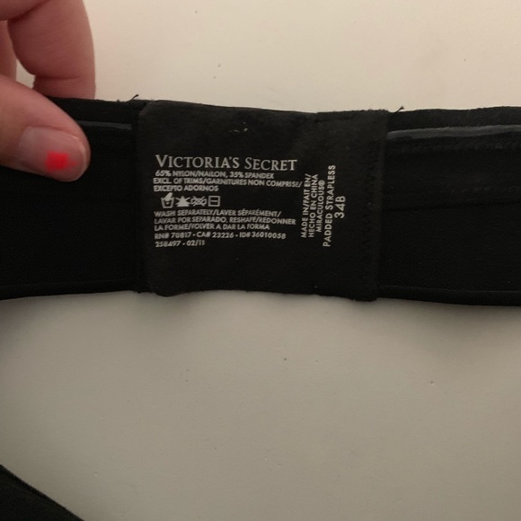 Victoria secret push up bra - Picture 4 of 4